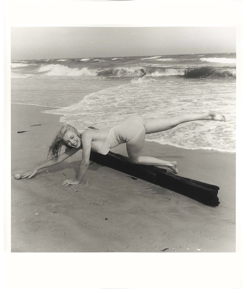 Original 8'' x 10'' Photograph of Marilyn Monroe Taken by Andre de Dienes in 1949 -- From the Tobay Beach Photo Session